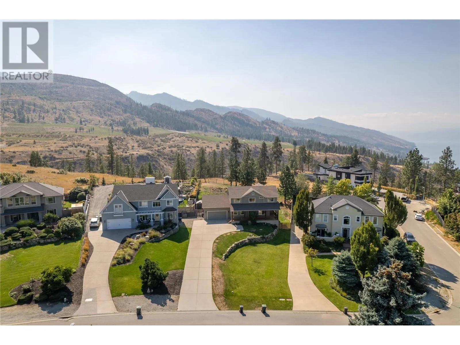 305 Tanager Drive