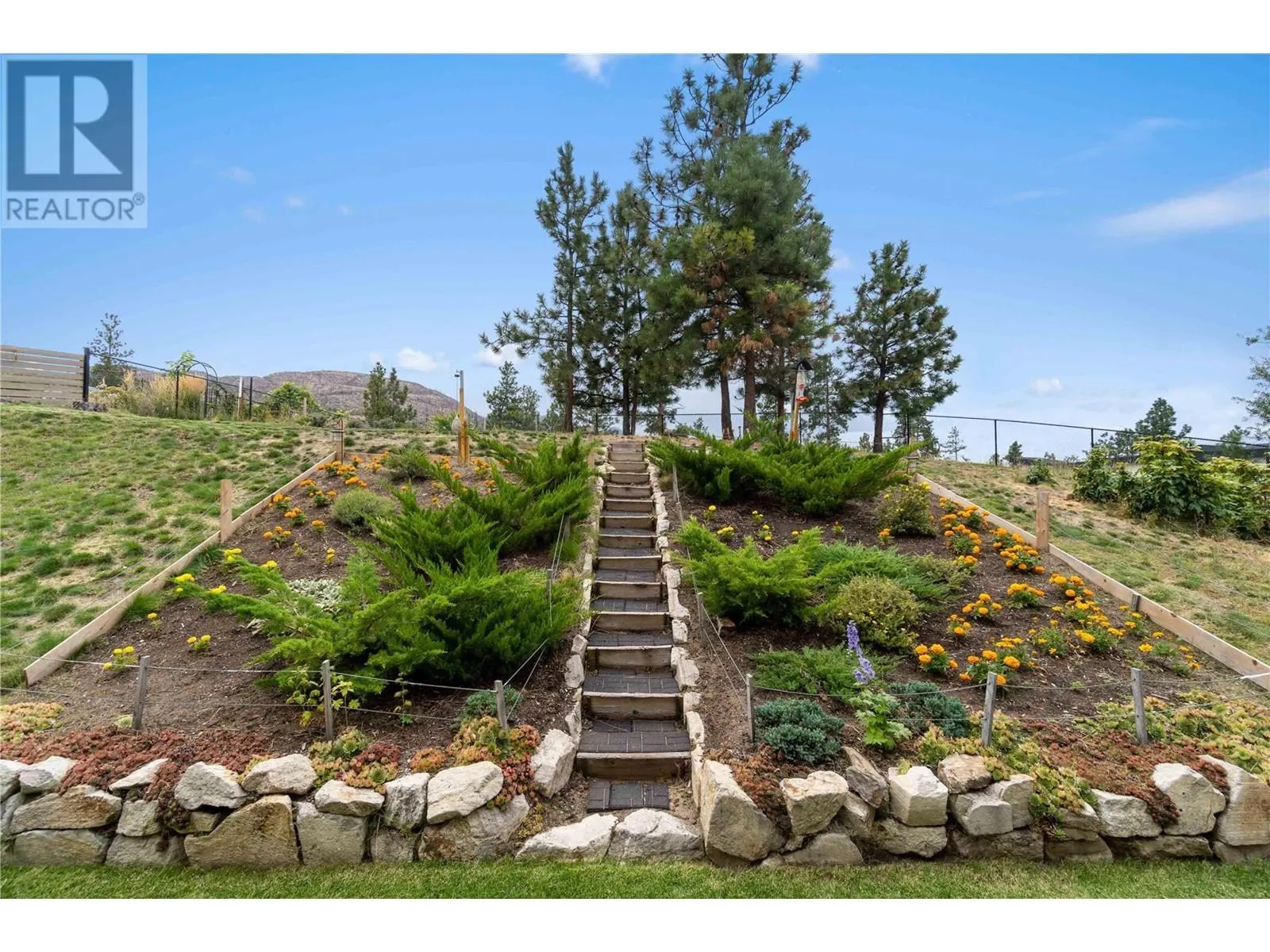 305 Tanager Drive