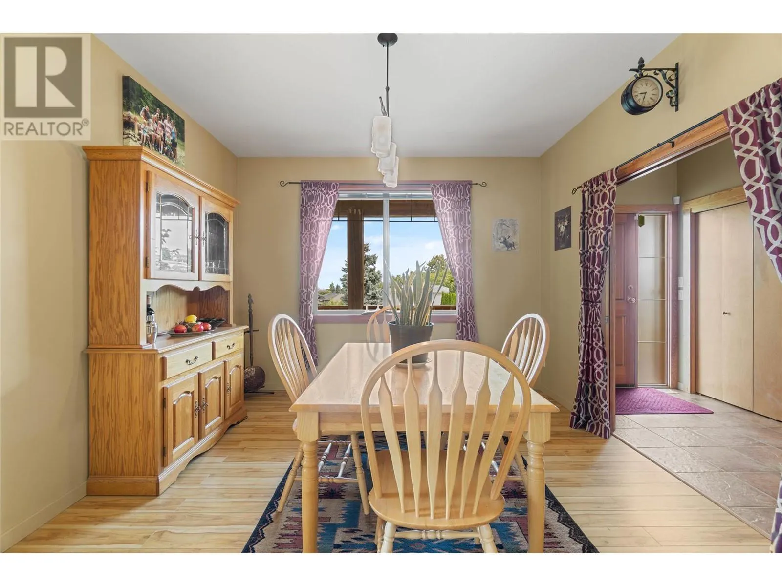 305 Tanager Drive