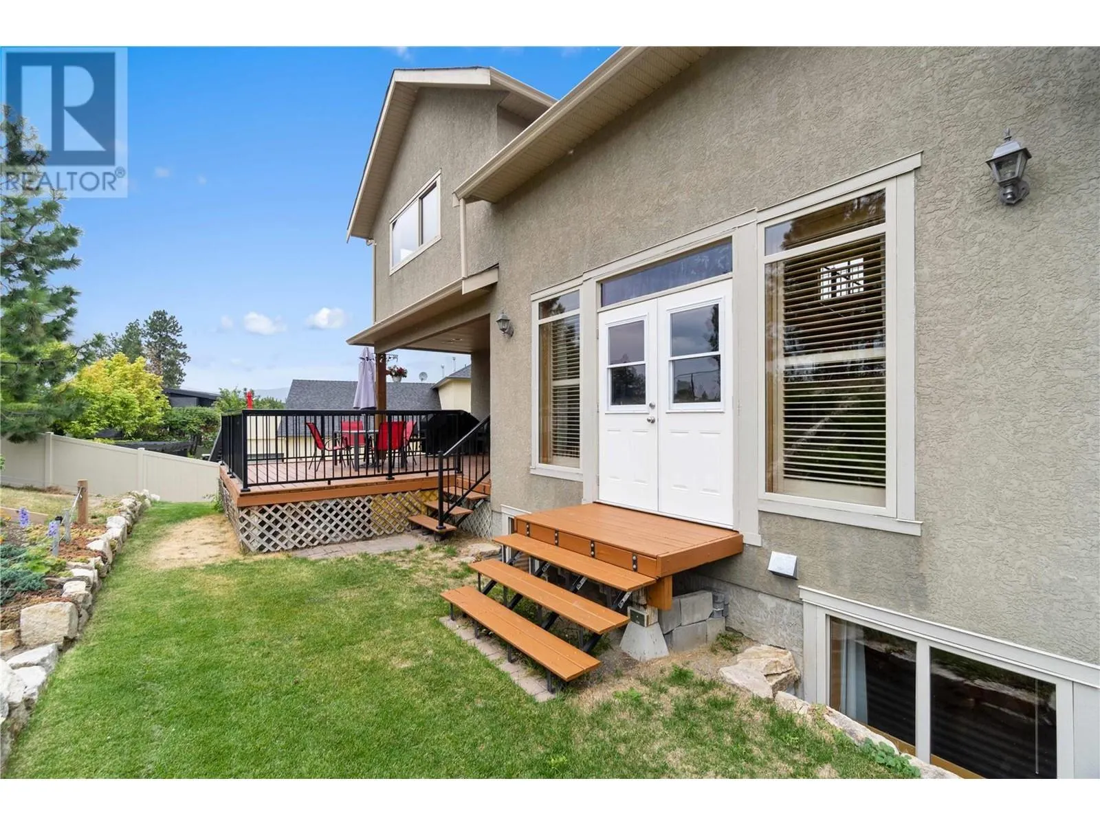 305 Tanager Drive