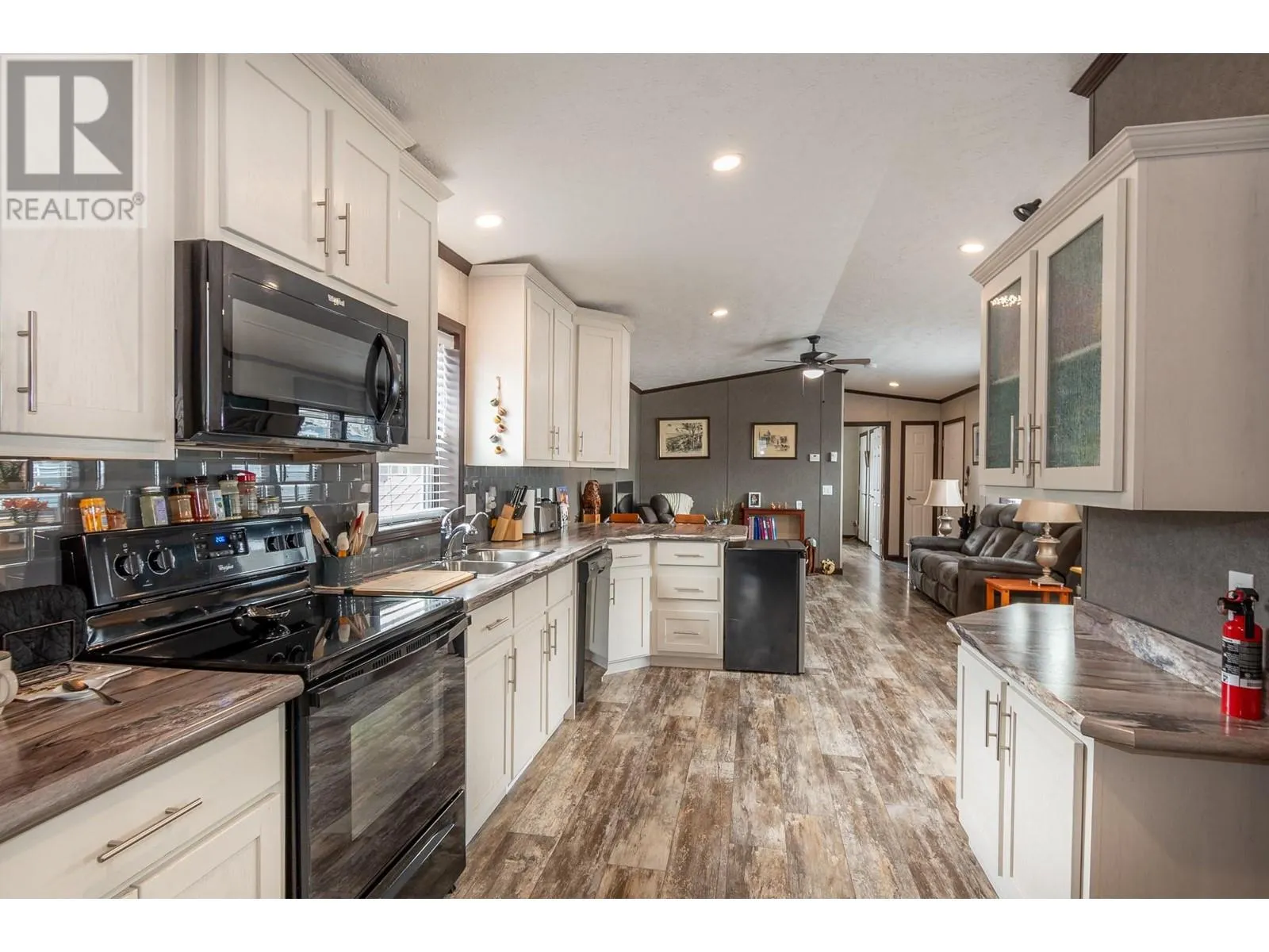 61 Antoine Road Unit# 8
