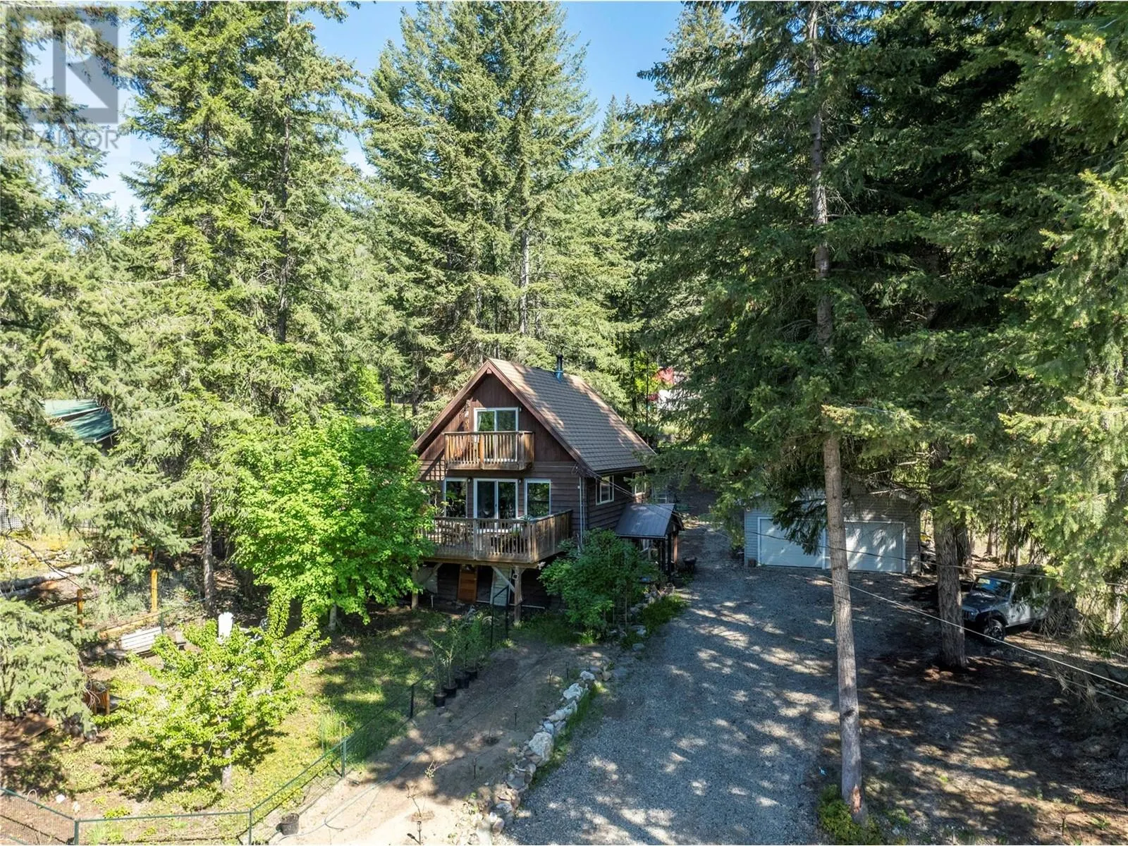 2572 Airstrip Road