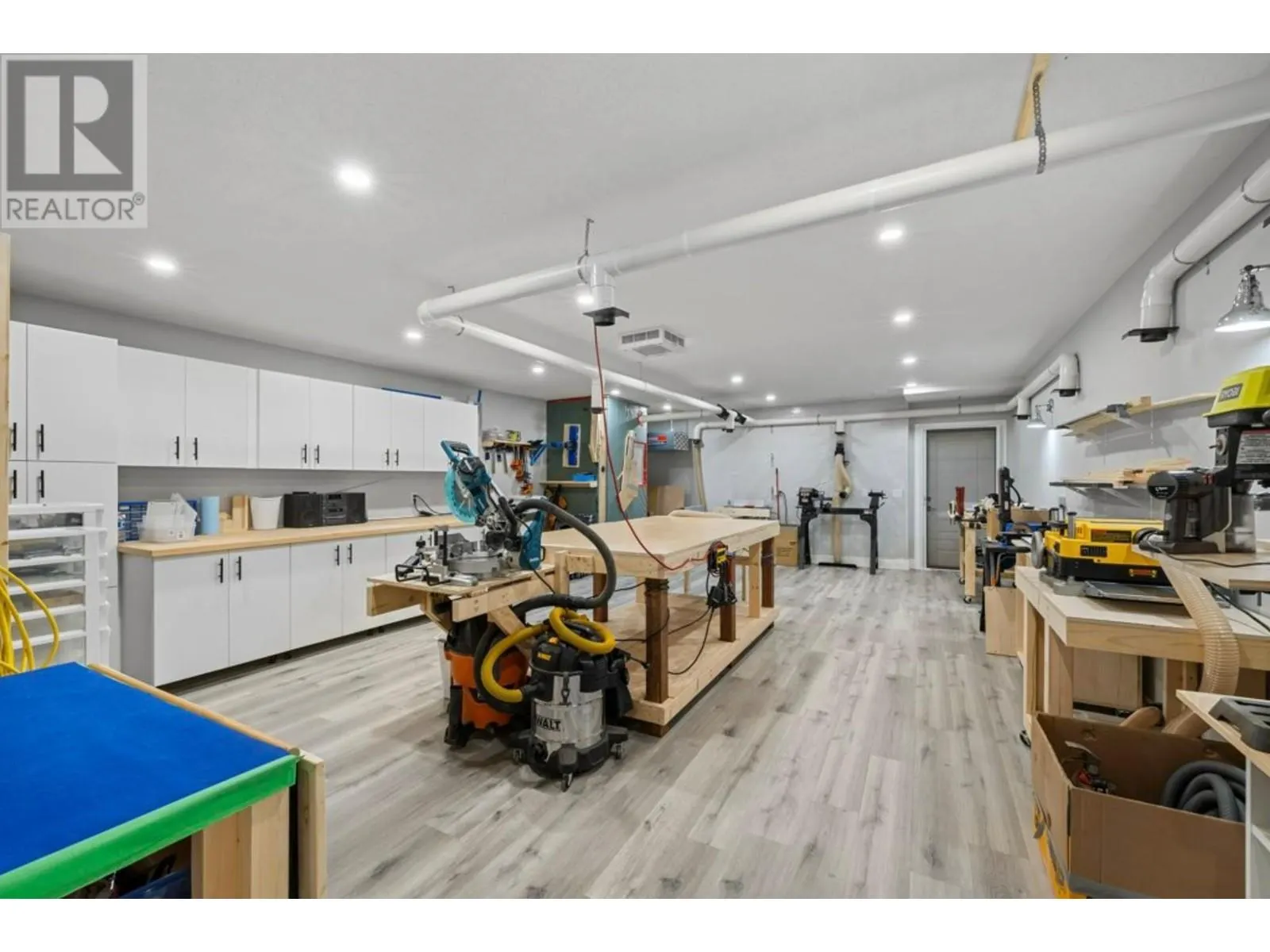 2505 Tallus Heights Drive