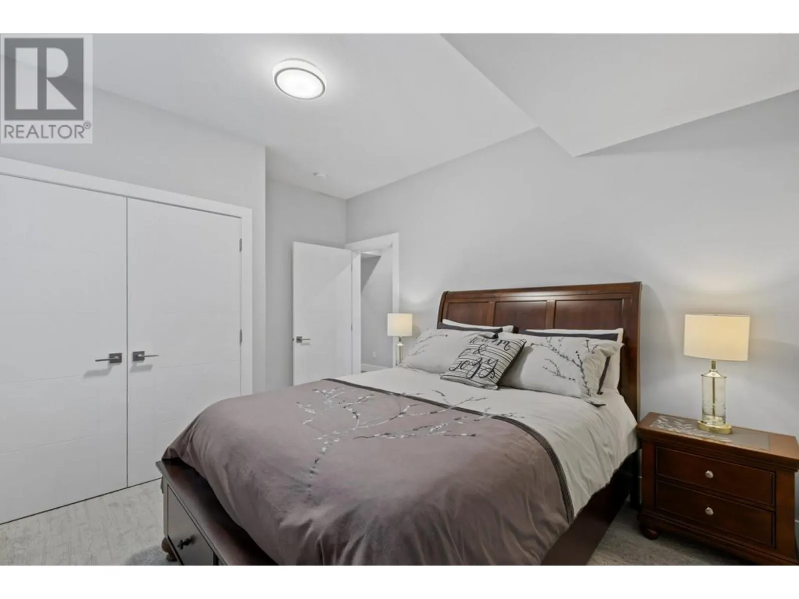 2505 Tallus Heights Drive