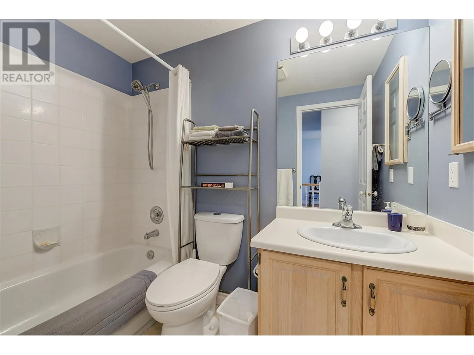 4470 Ponderosa Drive Unit# 103