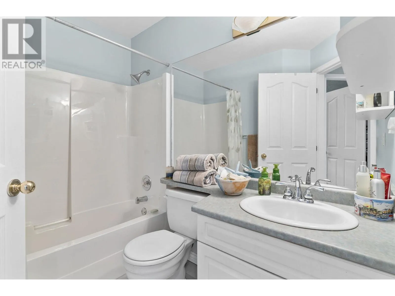 5227 Trepanier Bench Road