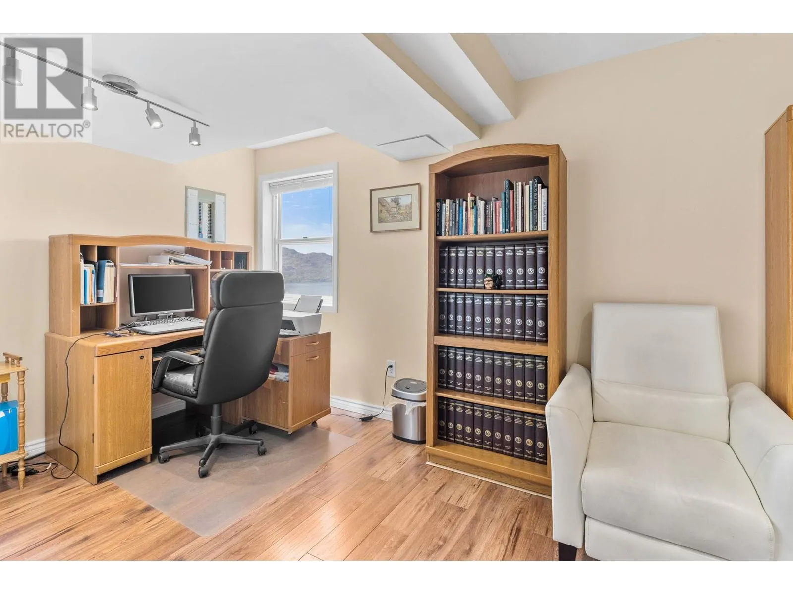5227 Trepanier Bench Road