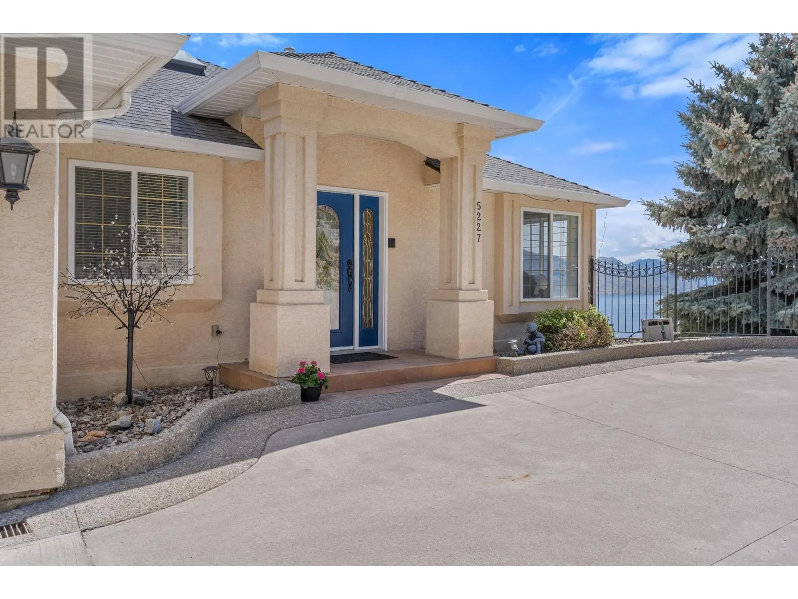 5227 Trepanier Bench Road