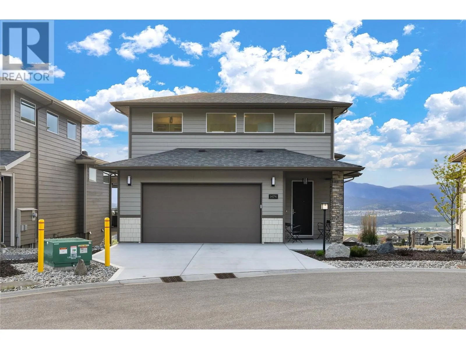 1474 Summer Crescent