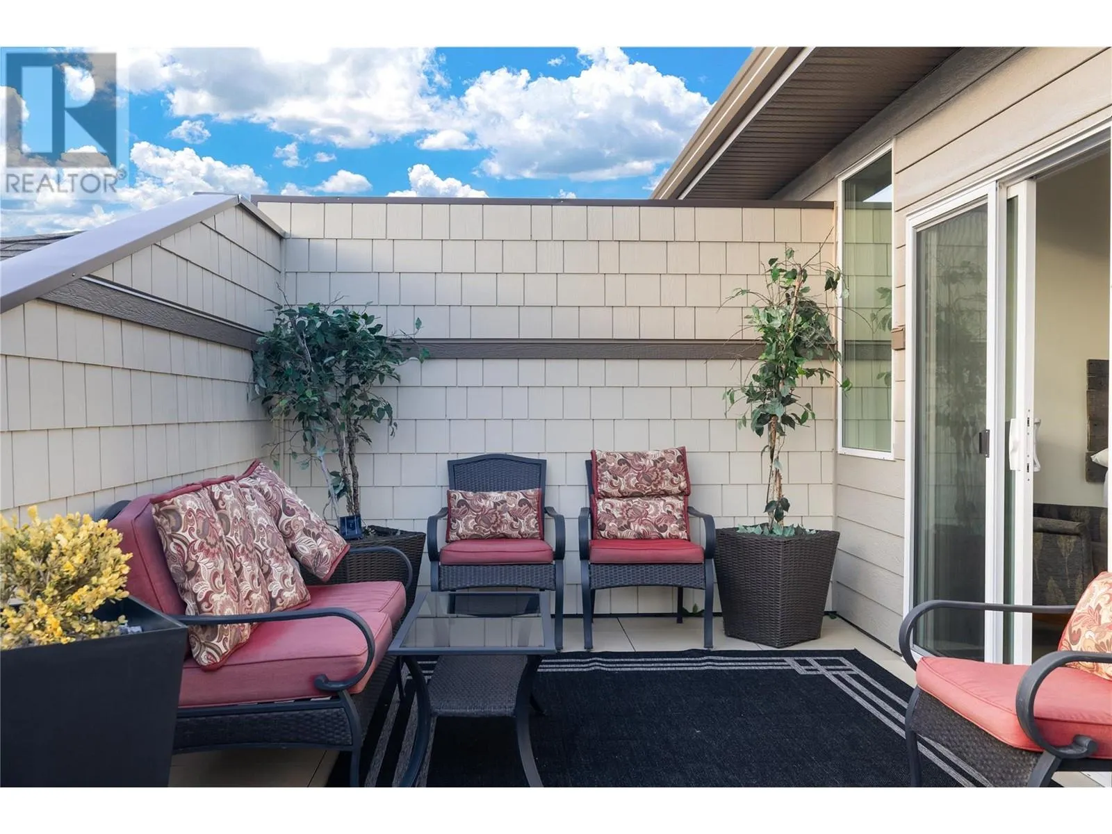 1474 Summer Crescent