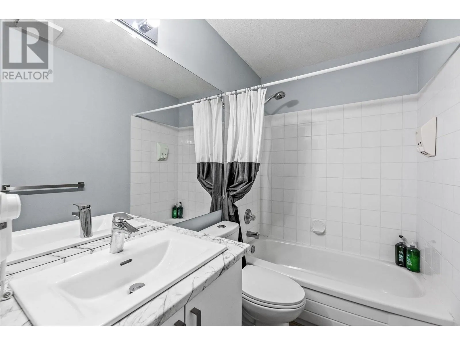 4630 Ponderosa Drive Unit# 114