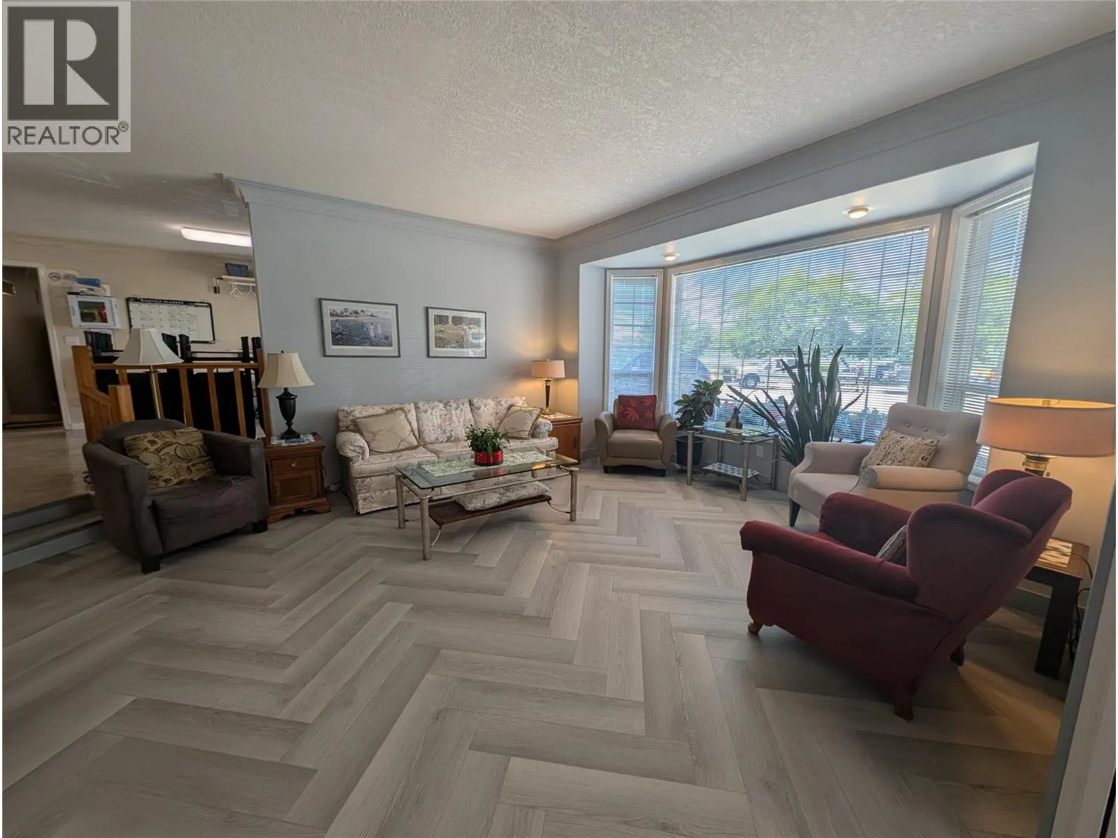 8000 Highland Road Unit# 16