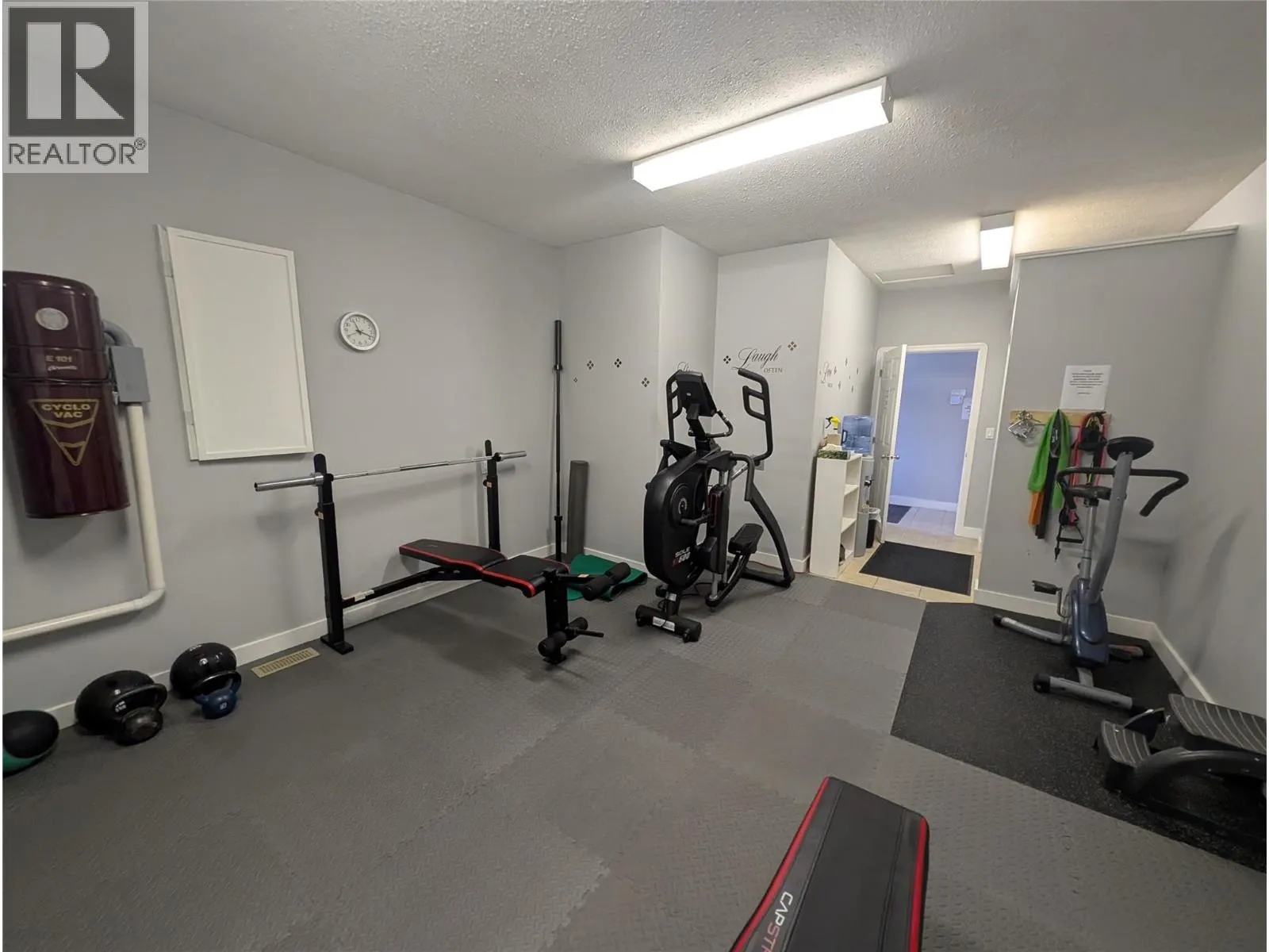 8000 Highland Road Unit# 16