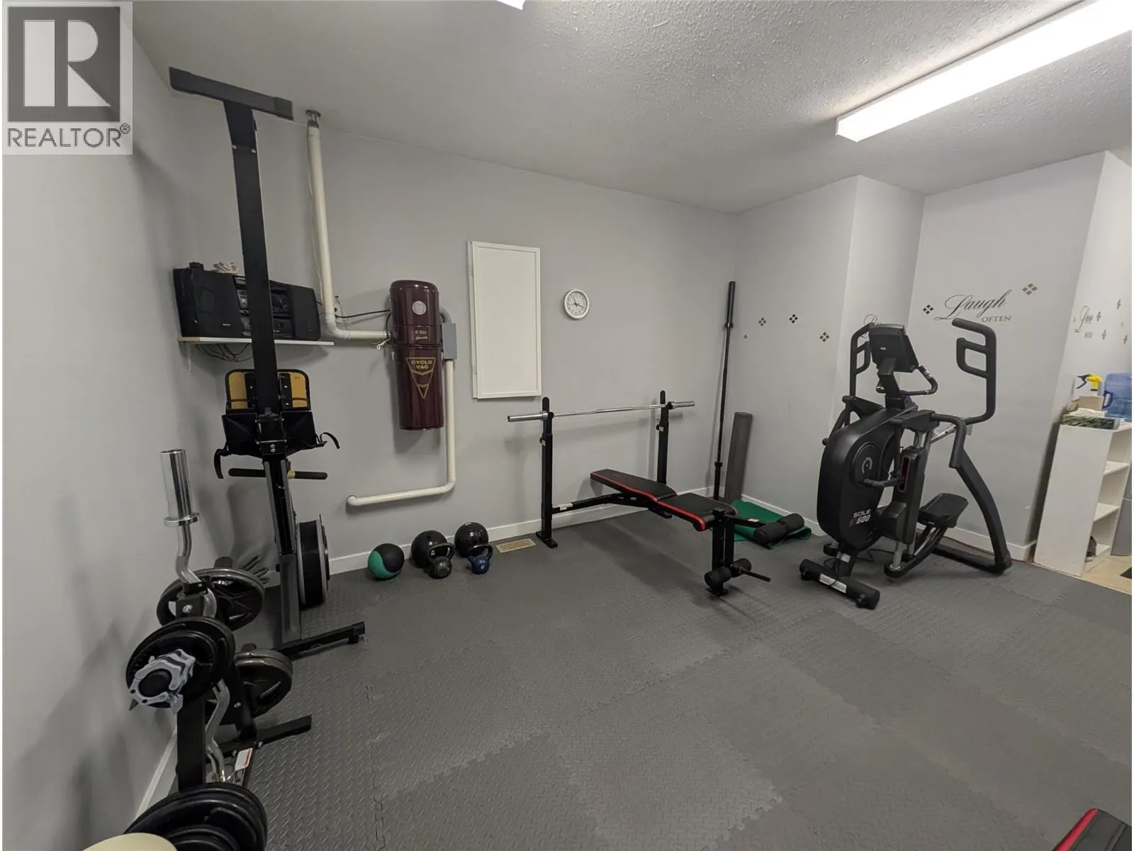8000 Highland Road Unit# 16