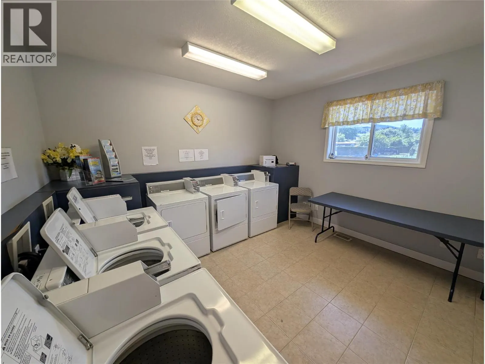 8000 Highland Road Unit# 16