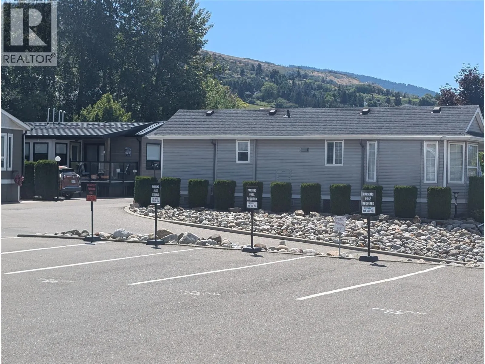 8000 Highland Road Unit# 16