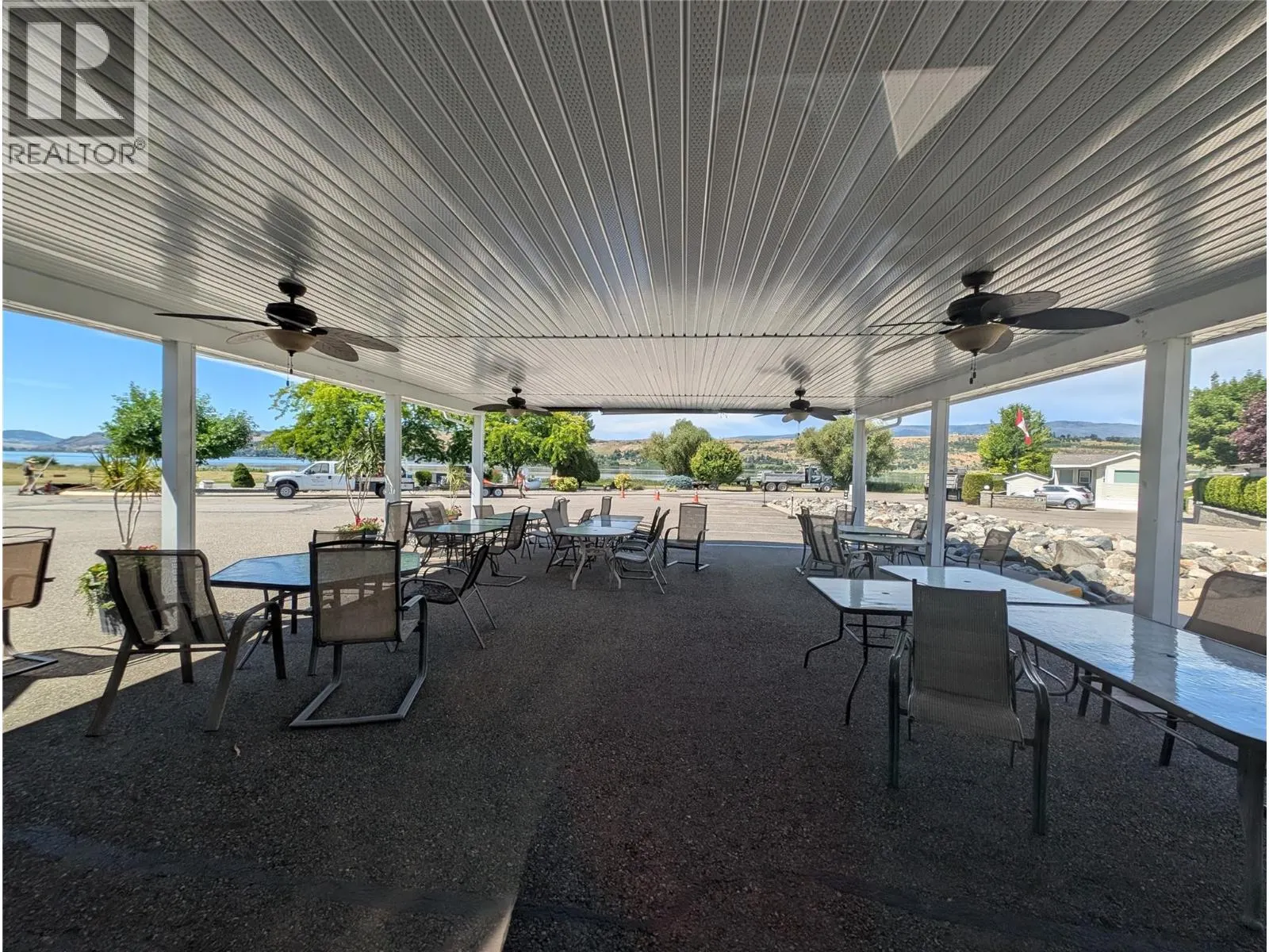 8000 Highland Road Unit# 16