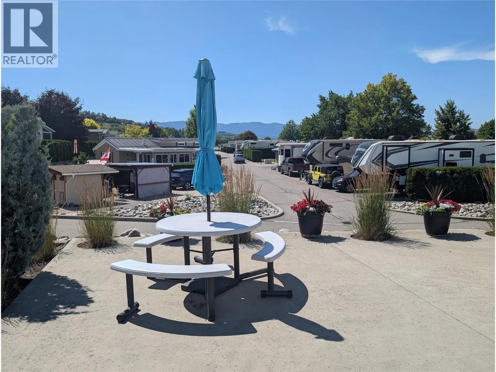 8000 Highland Road Unit# 16