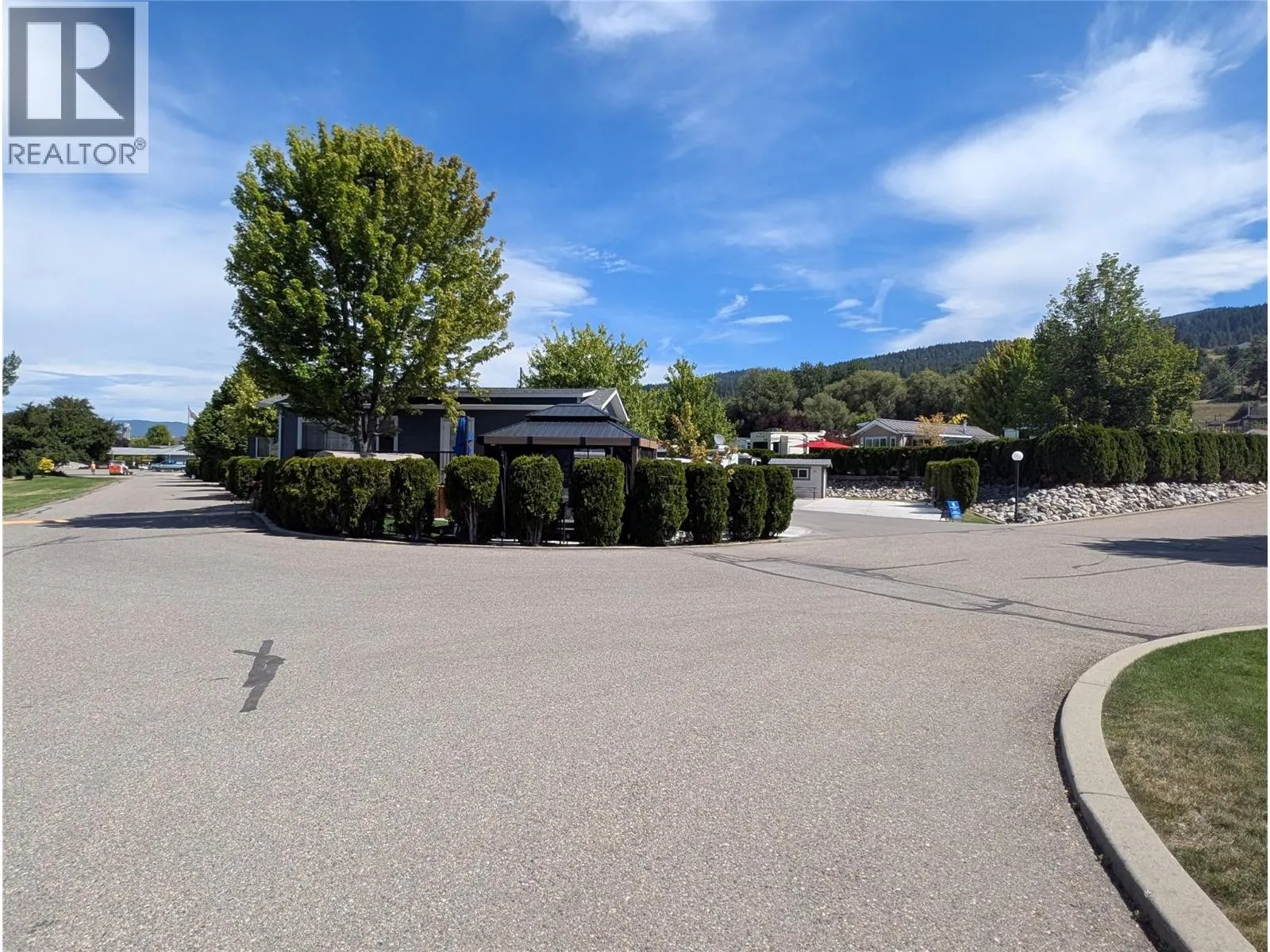 8000 Highland Road Unit# 16