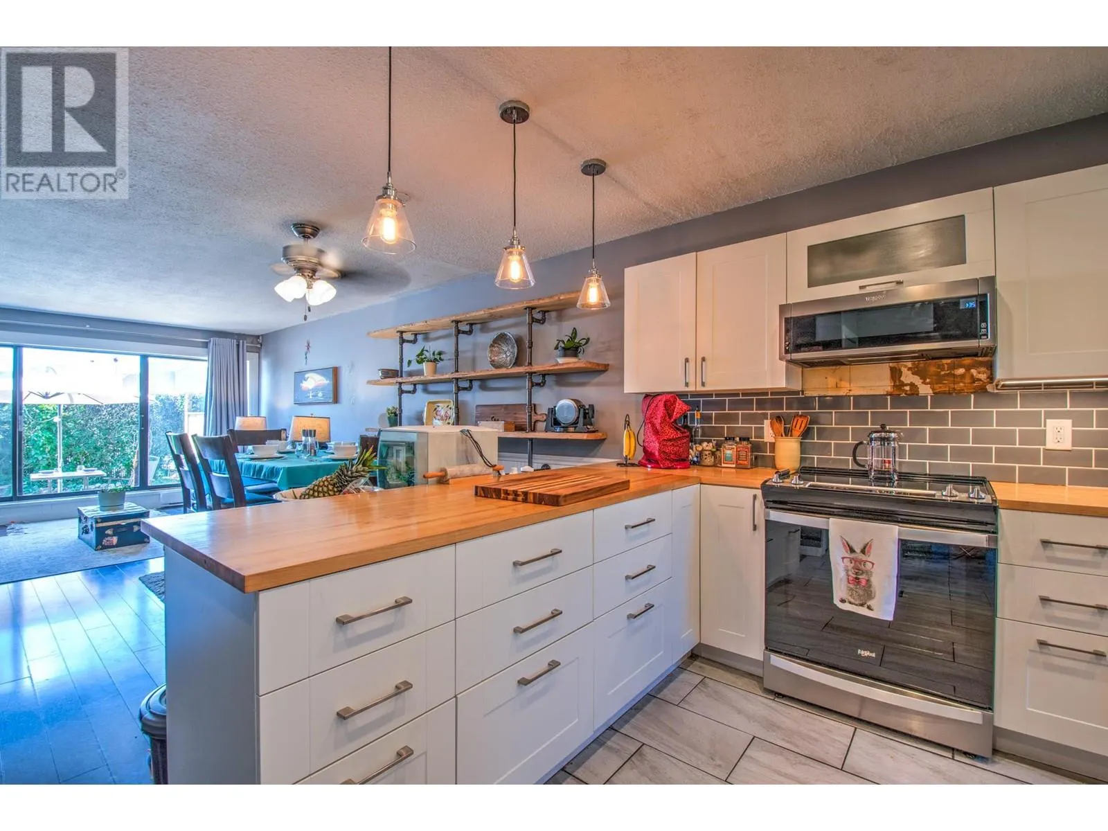 4100 24 Avenue Unit# 120