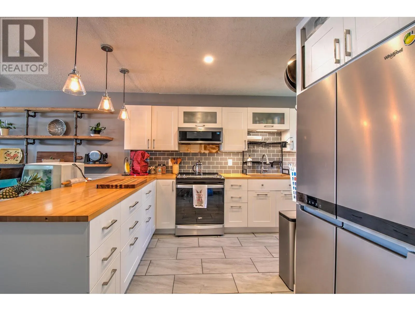 4100 24 Avenue Unit# 120