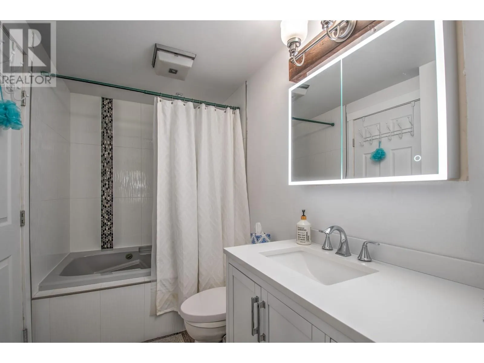 4100 24 Avenue Unit# 120