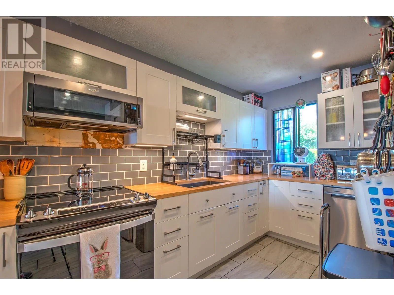 4100 24 Avenue Unit# 120