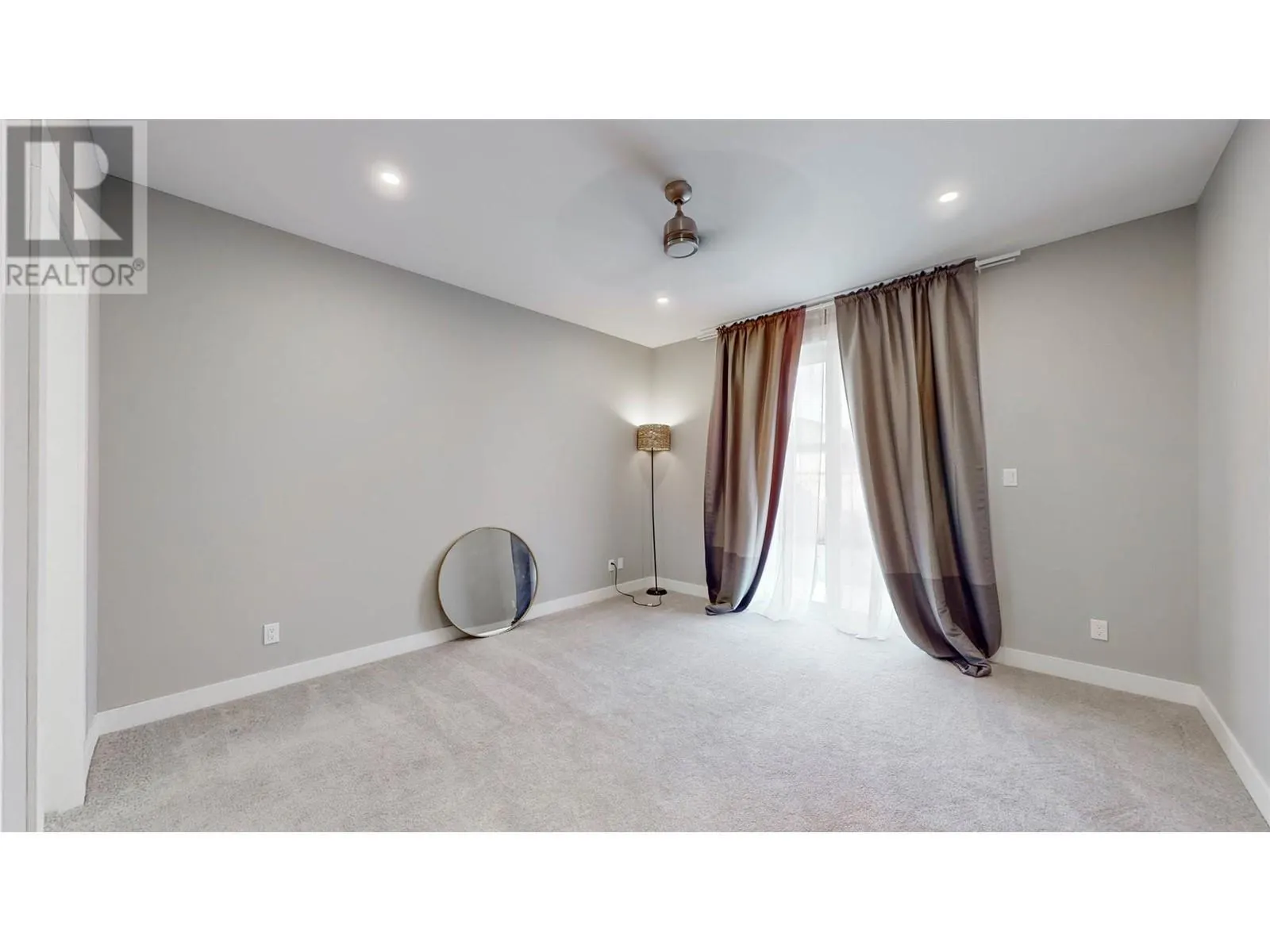 238 Bentgrass Avenue