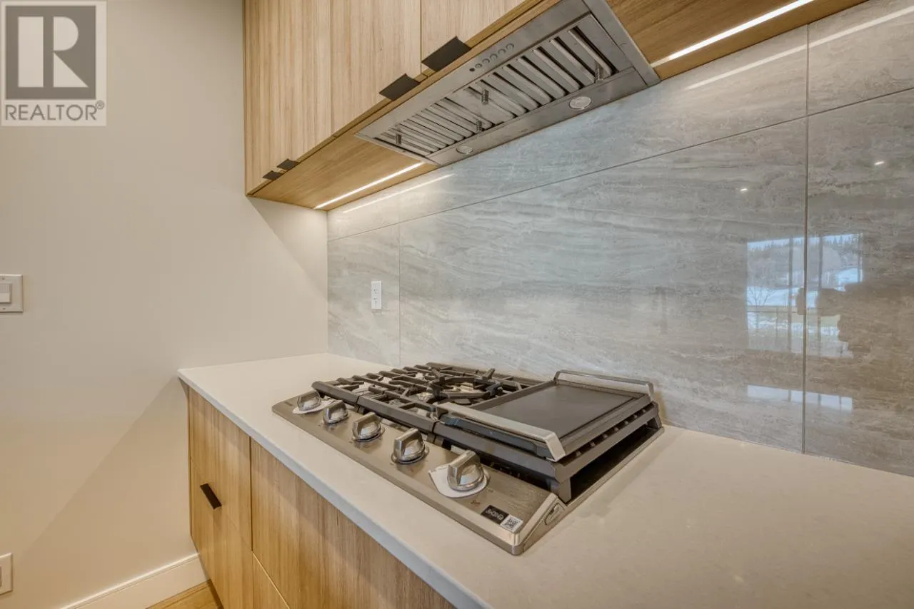 75 Predator Ridge Drive Unit# 208