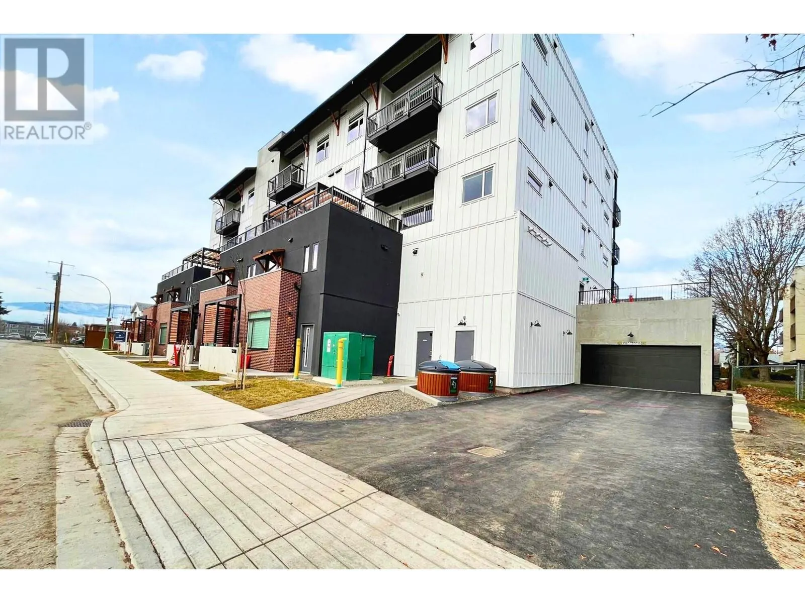 1220 Pacific Avenue Unit# 404