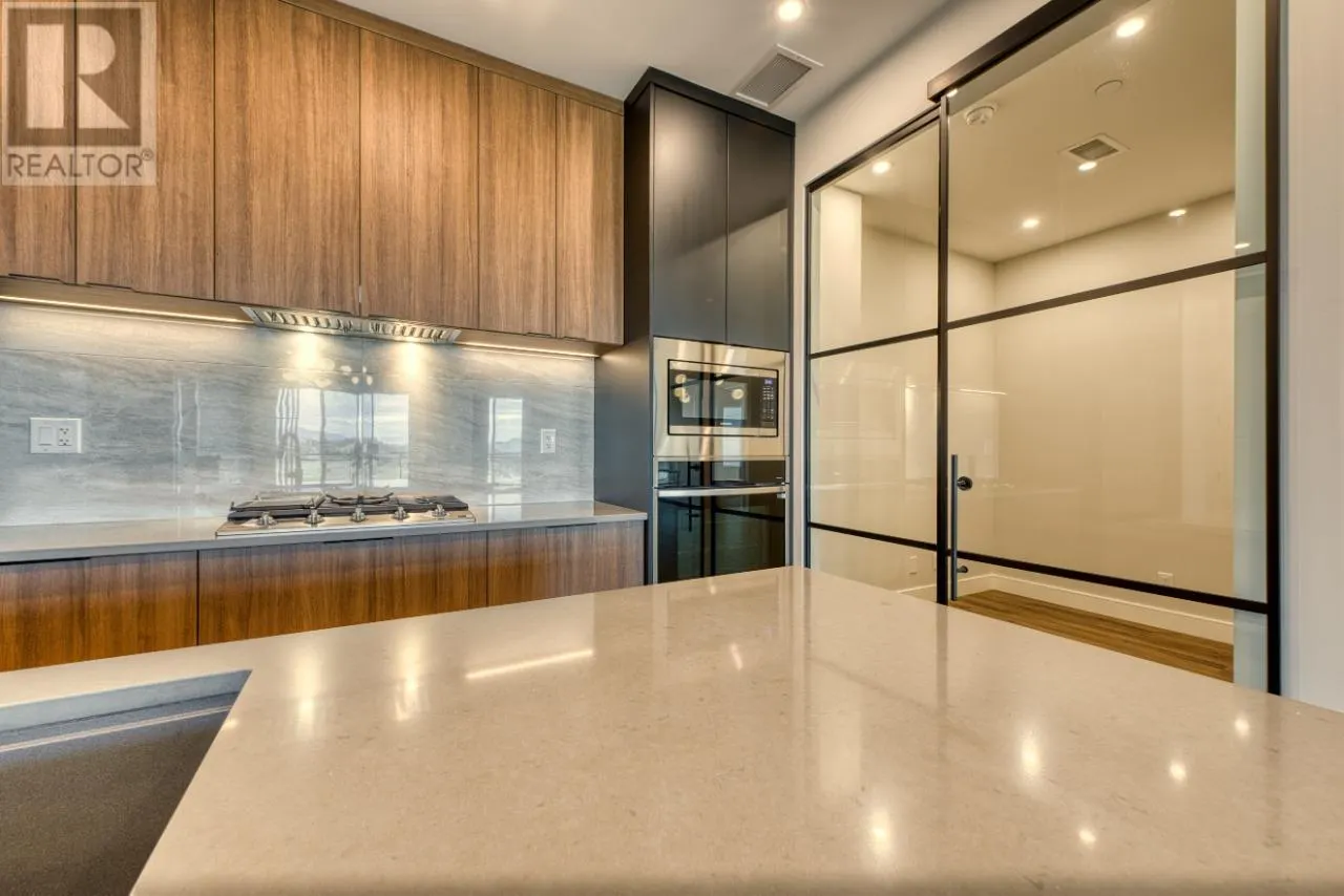 75 Predator Ridge Drive Unit# 202