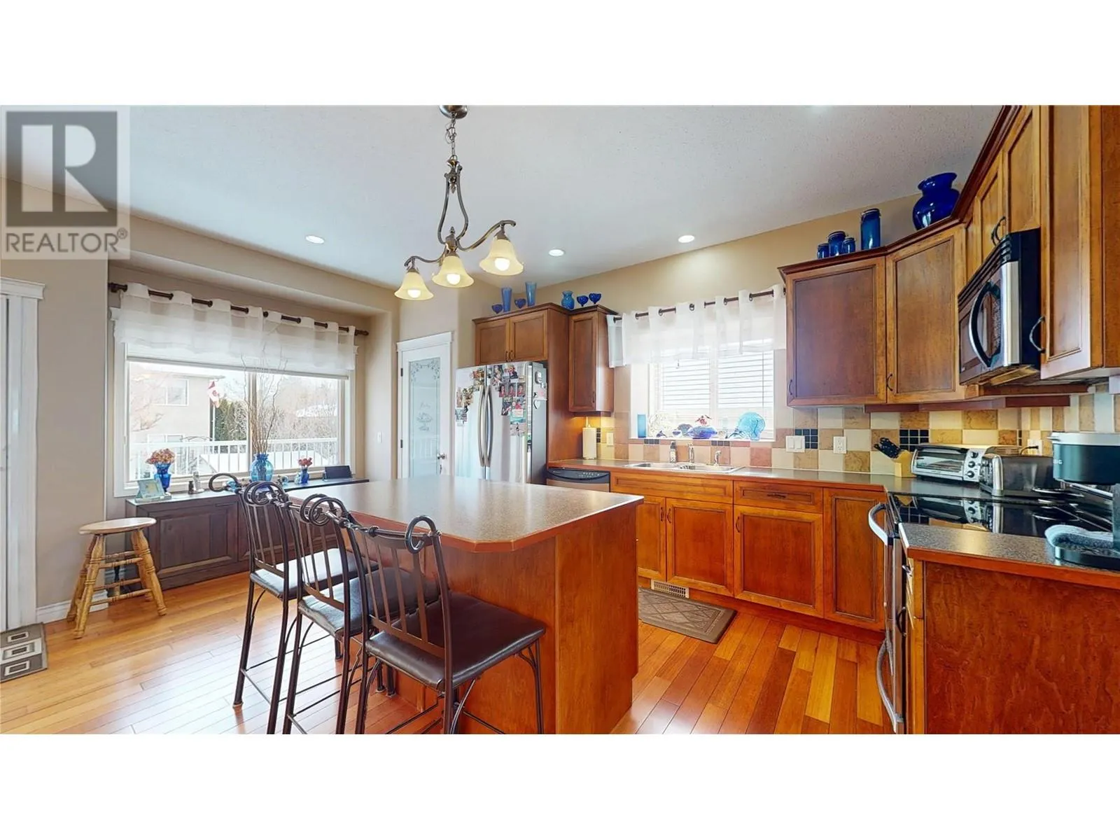 1505 Tanemura Crescent
