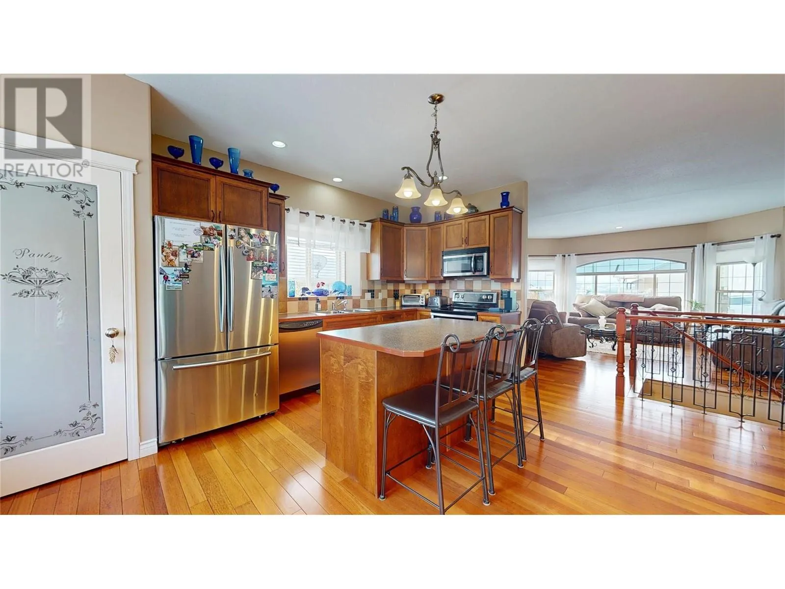 1505 Tanemura Crescent