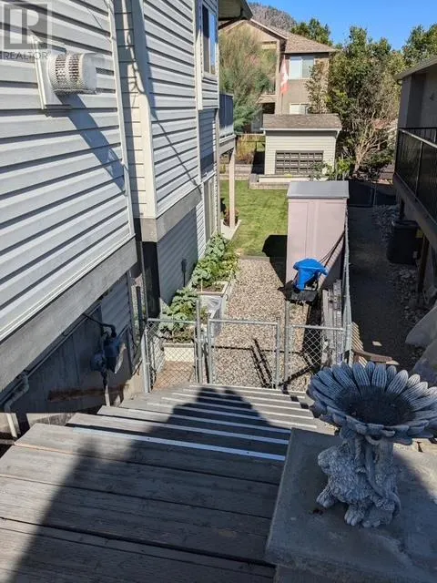 1505 Tanemura Crescent