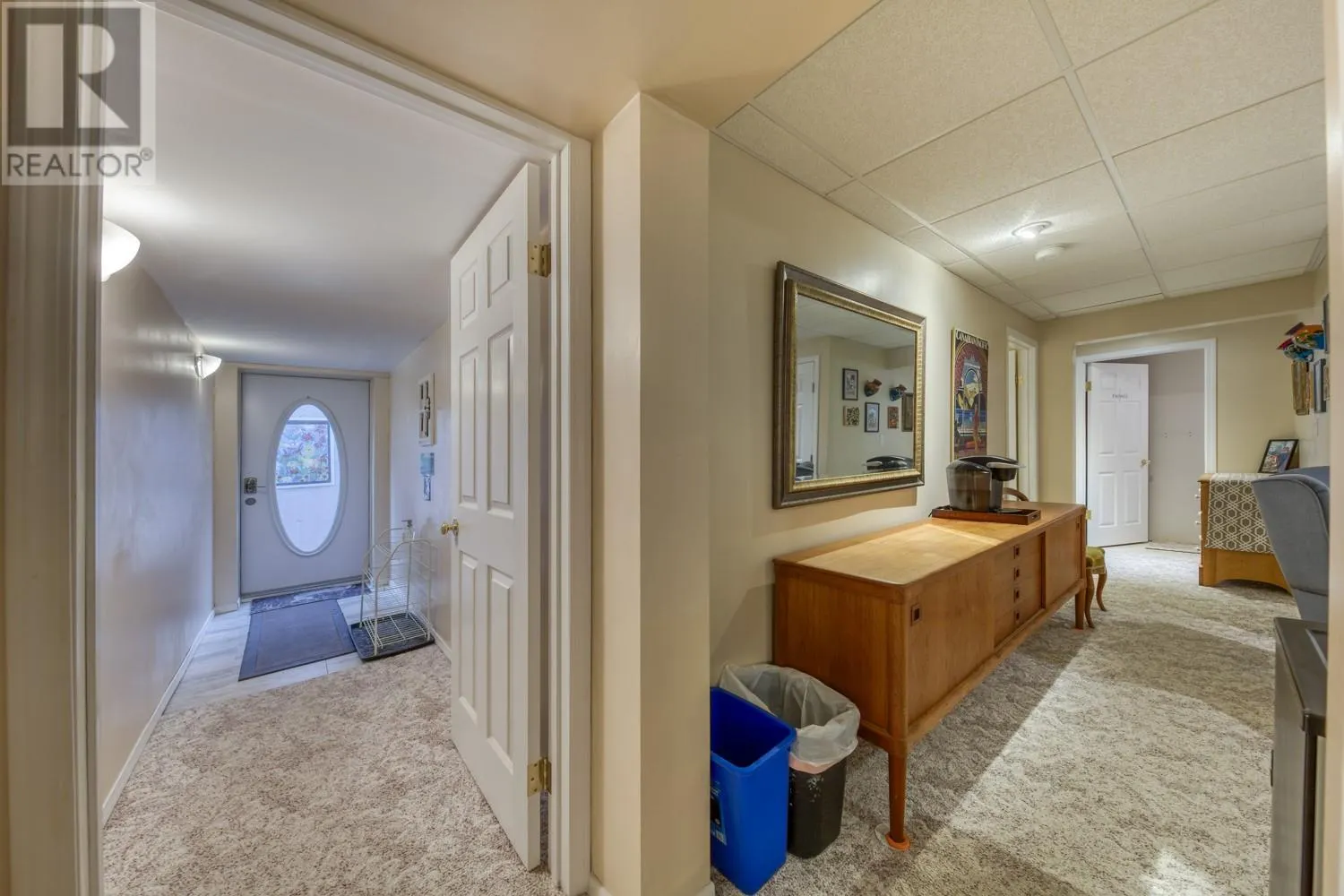 5144 RIVERVIEW Crescent