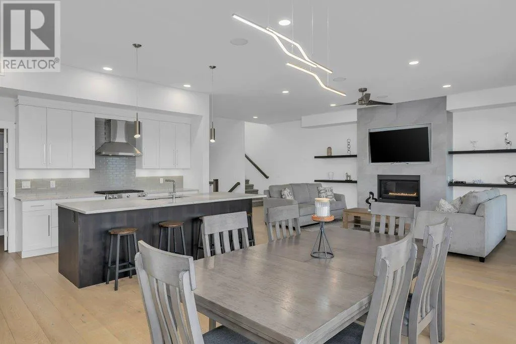 5624 Mountainside Drive