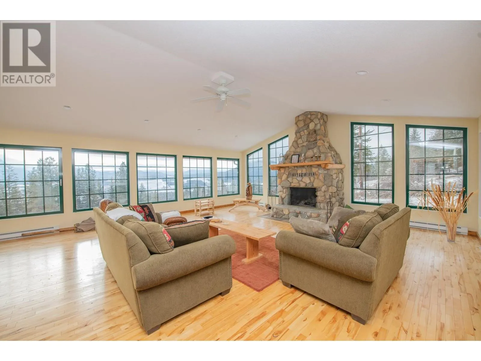 233 Albers Road