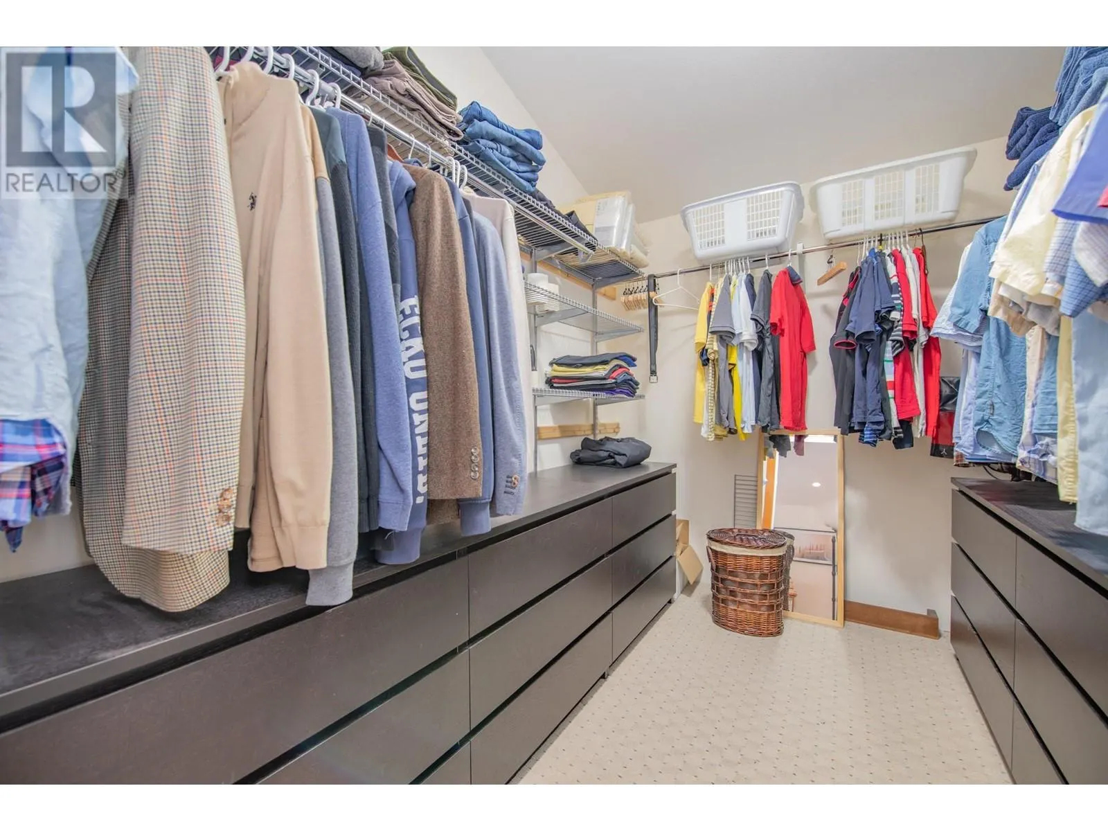 233 Albers Road
