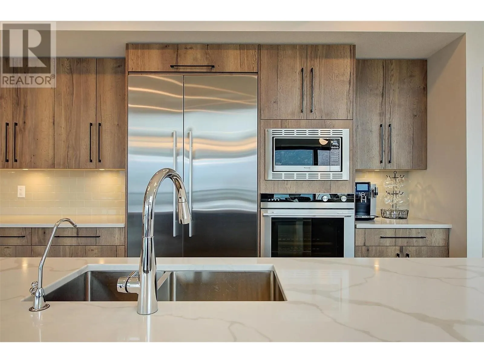 3475 Granite Close Unit# 401