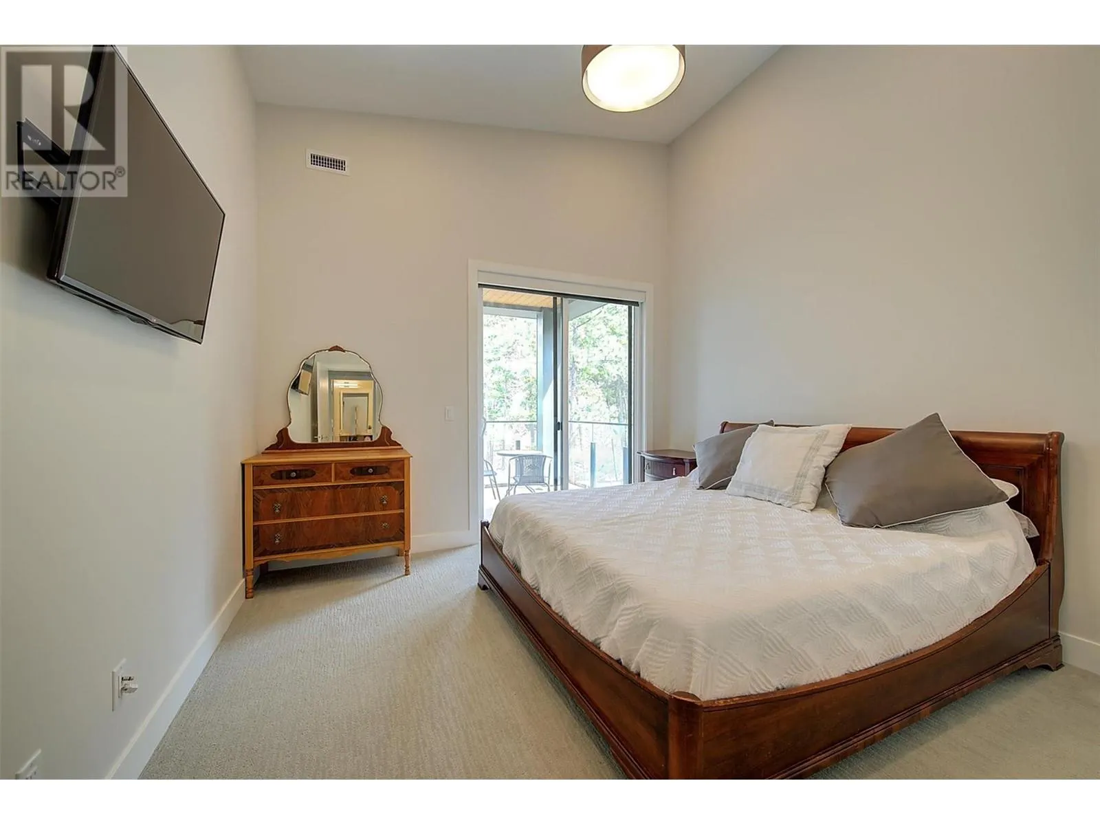 3475 Granite Close Unit# 401