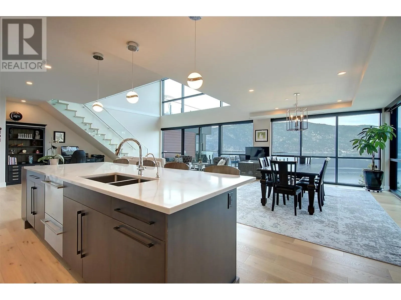 3475 Granite Close Unit# 401