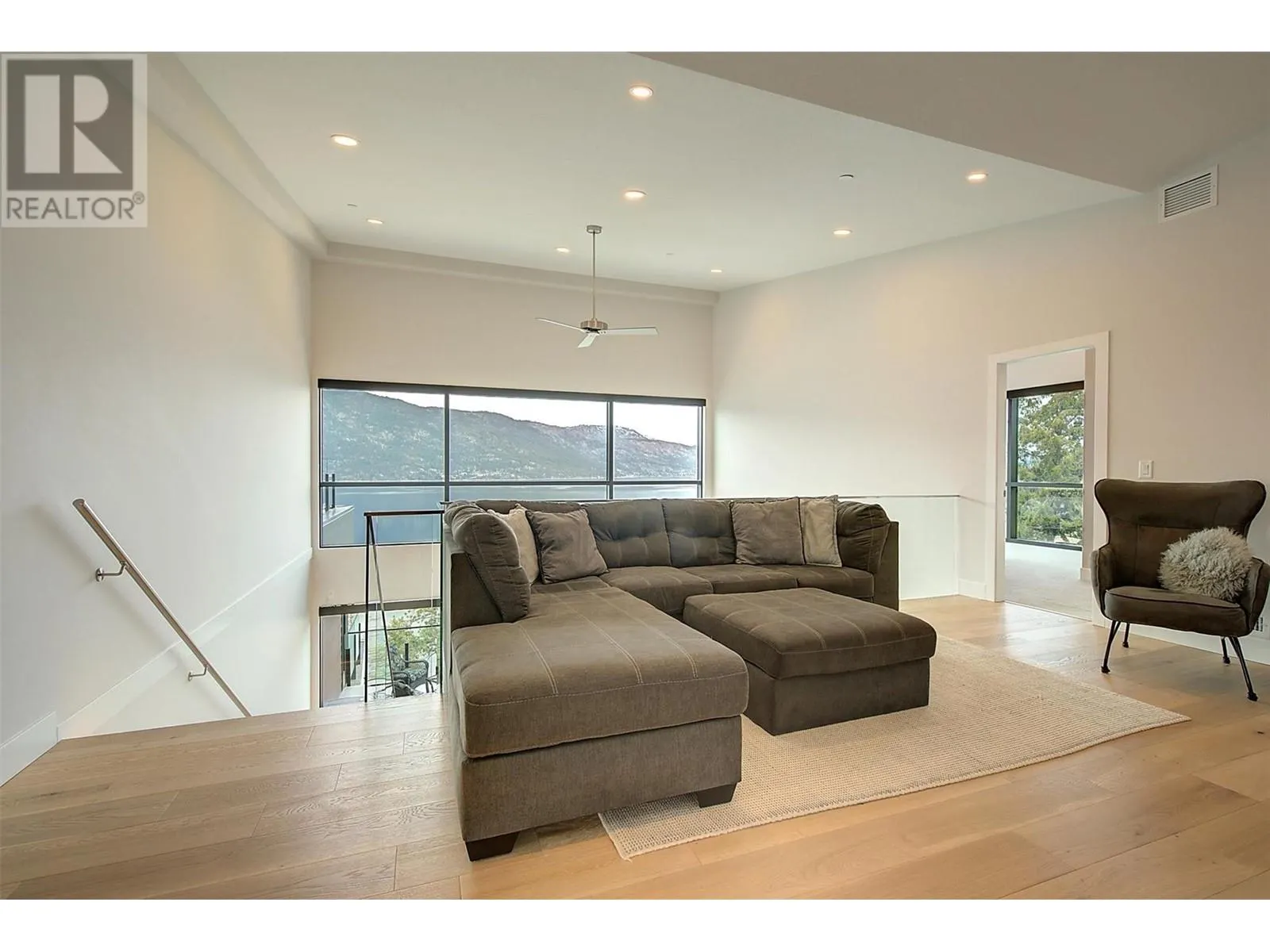 3475 Granite Close Unit# 401