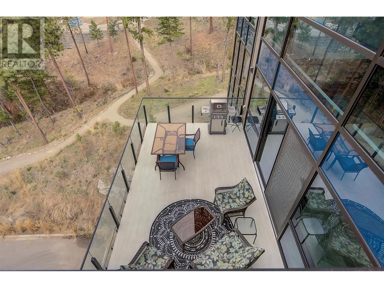 3475 Granite Close Unit# 401