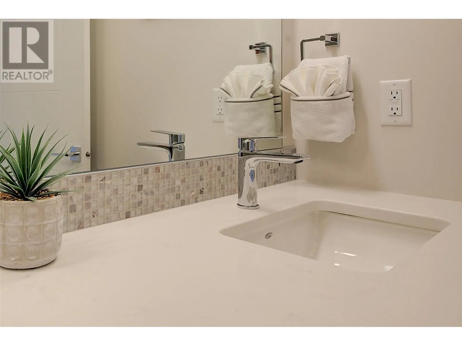 3475 Granite Close Unit# 401