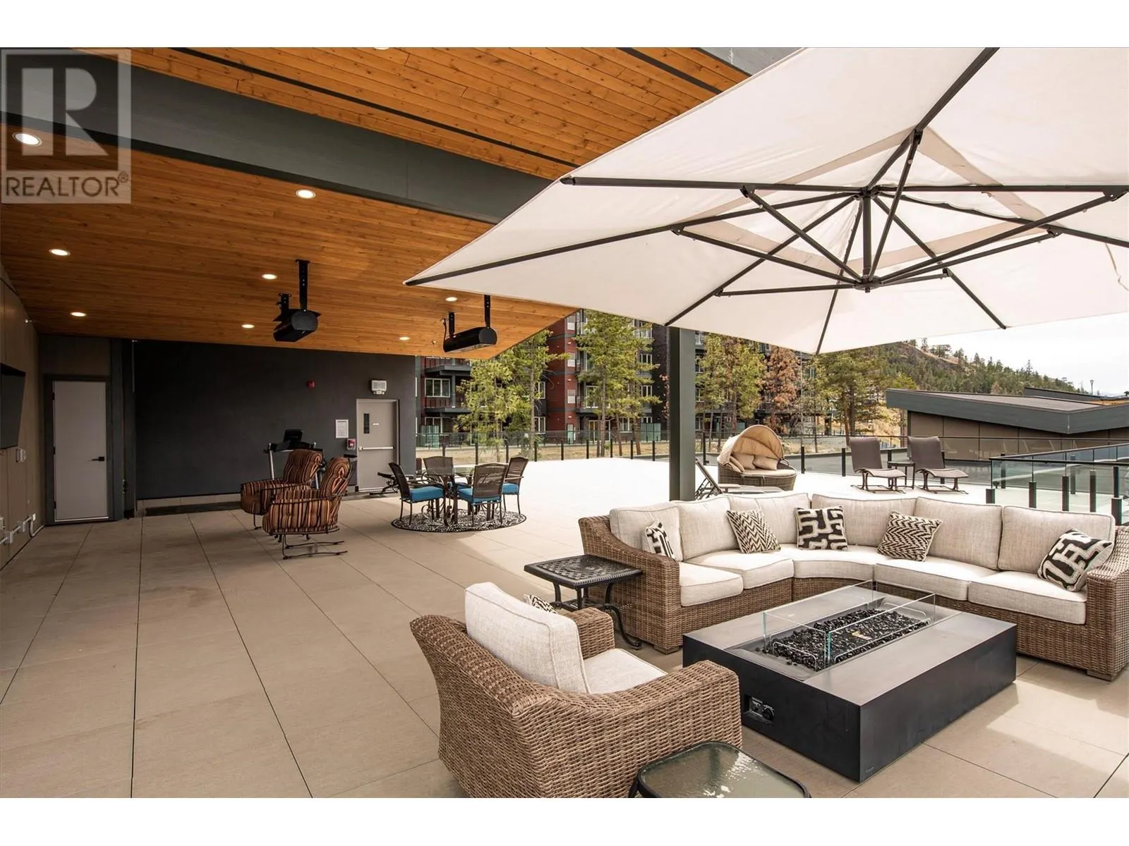 3475 Granite Close Unit# 401
