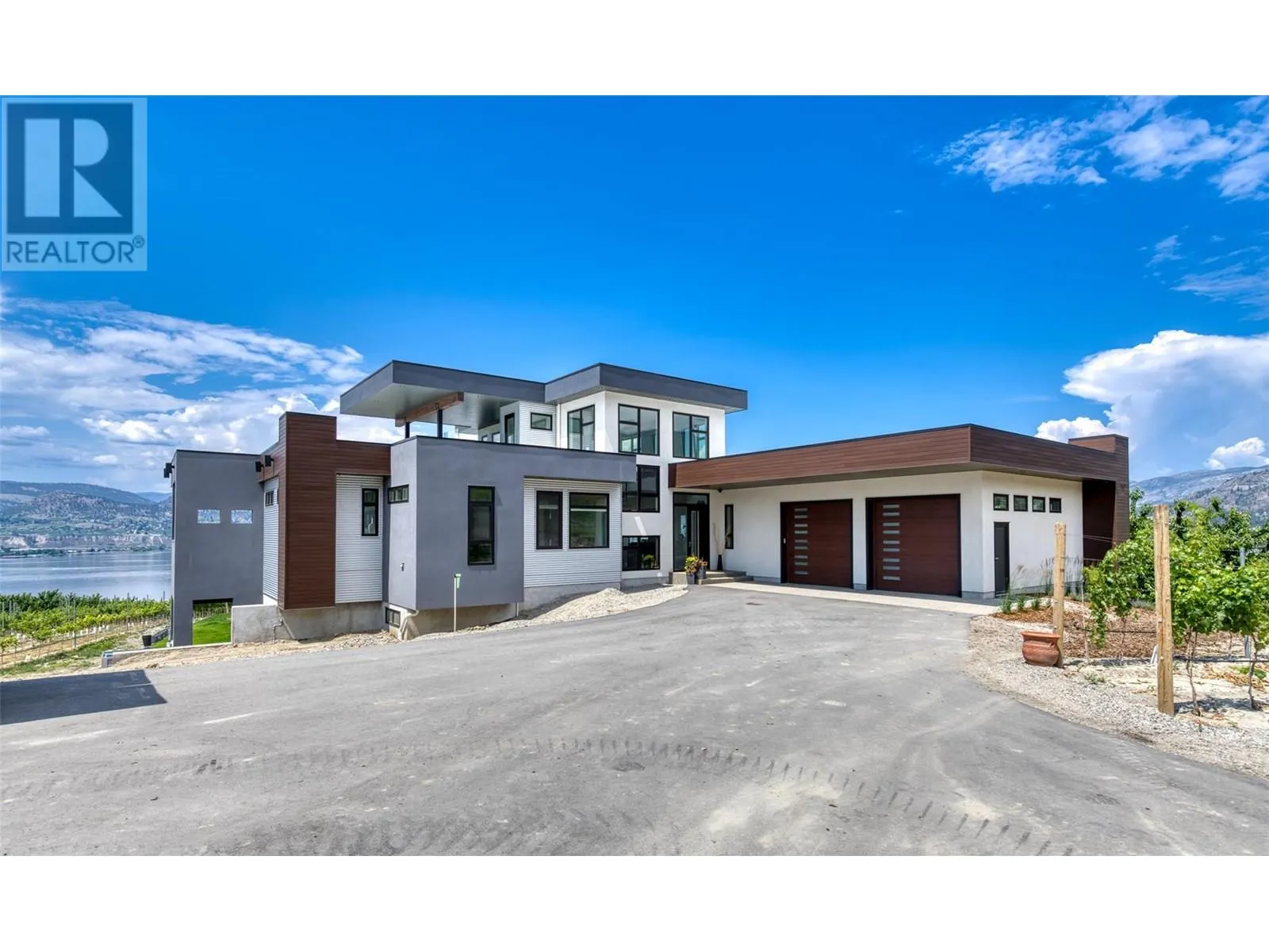 2805 Aikins Loop