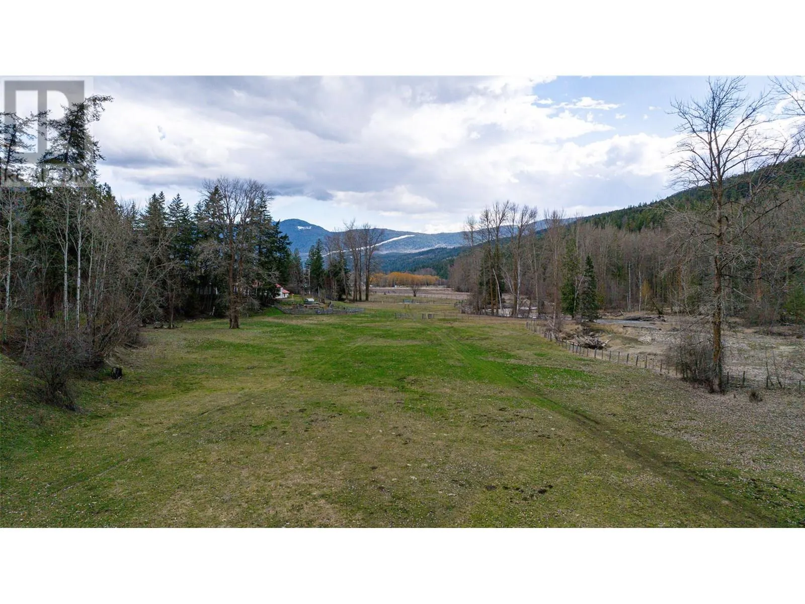 5409 Hwy 97 Highway