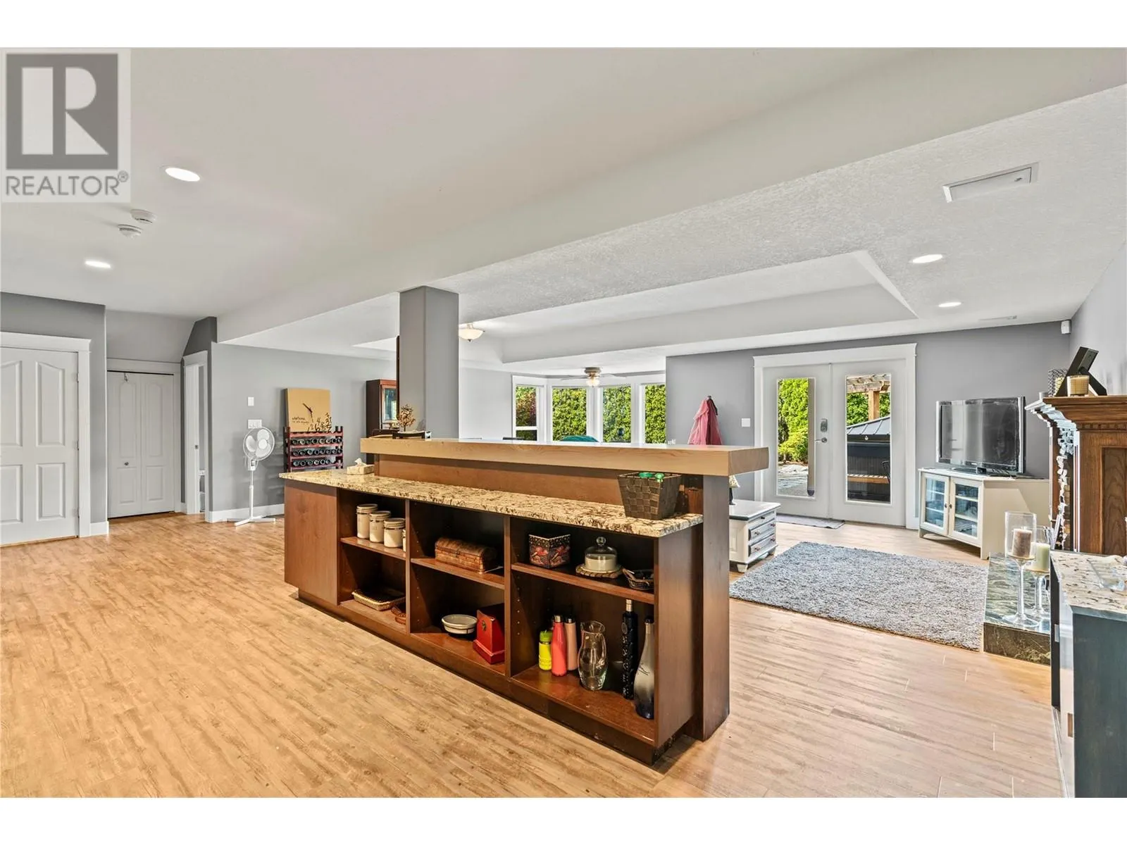 4400 Crystal Drive