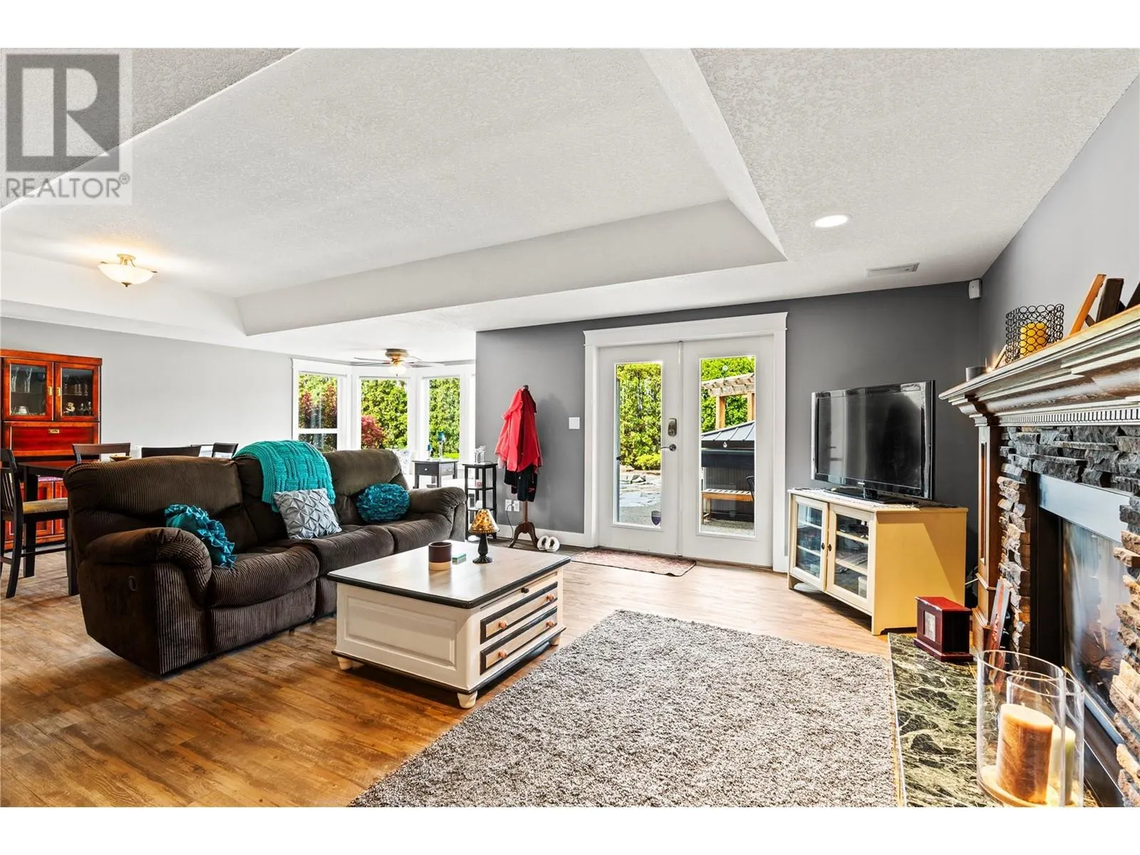4400 Crystal Drive