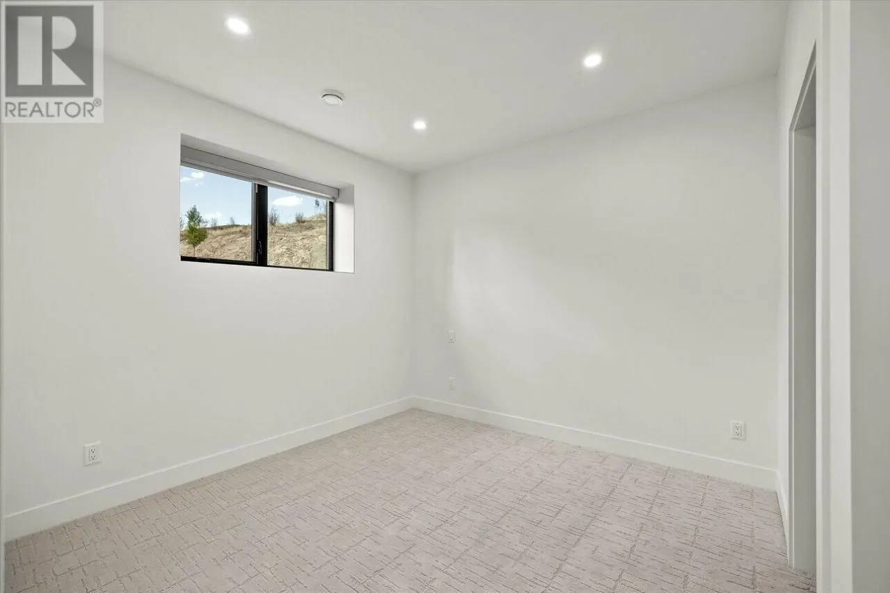 124 Wildsong Crescent W